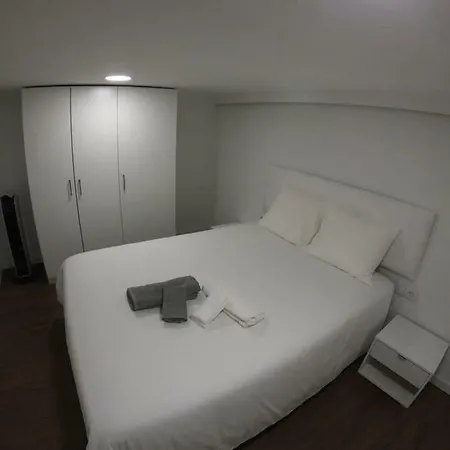 Cozy Well Located In Tenerife 1 Alloggio in famiglia Santa Cruz de Tenerife